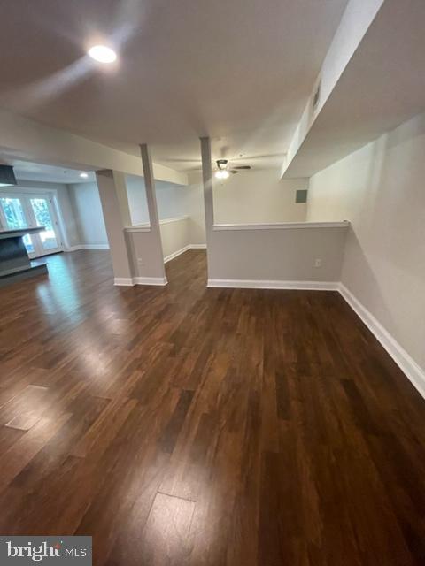 WHITE PLAINS VILLAGE - Residential