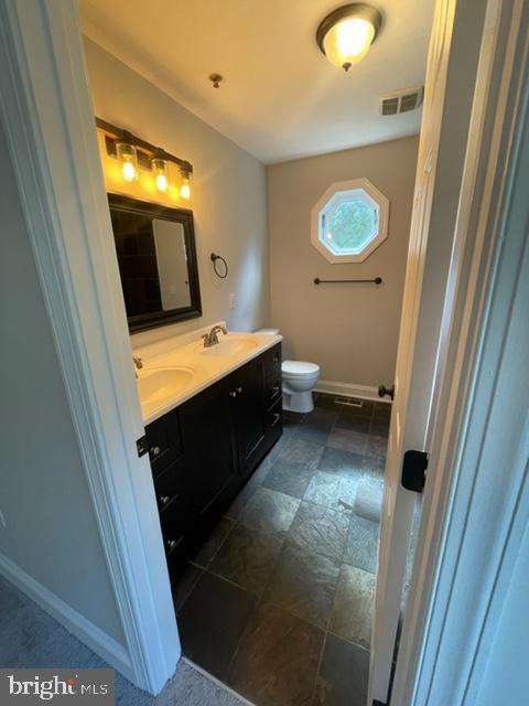 WHITE PLAINS VILLAGE - Residential