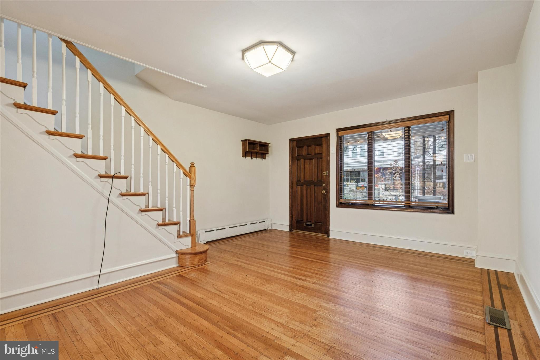 FAIRMOUNT - Residential