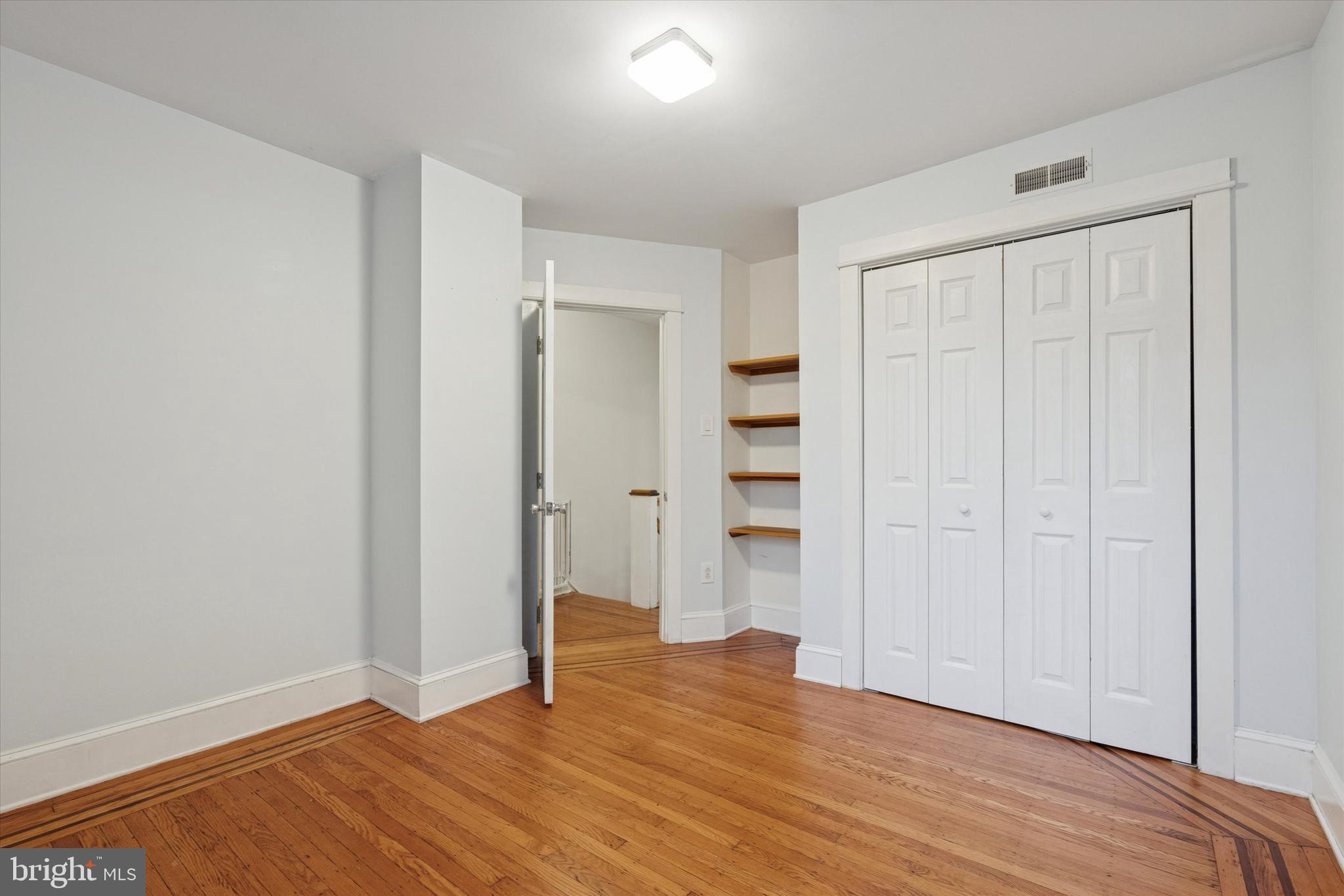 FAIRMOUNT - Residential