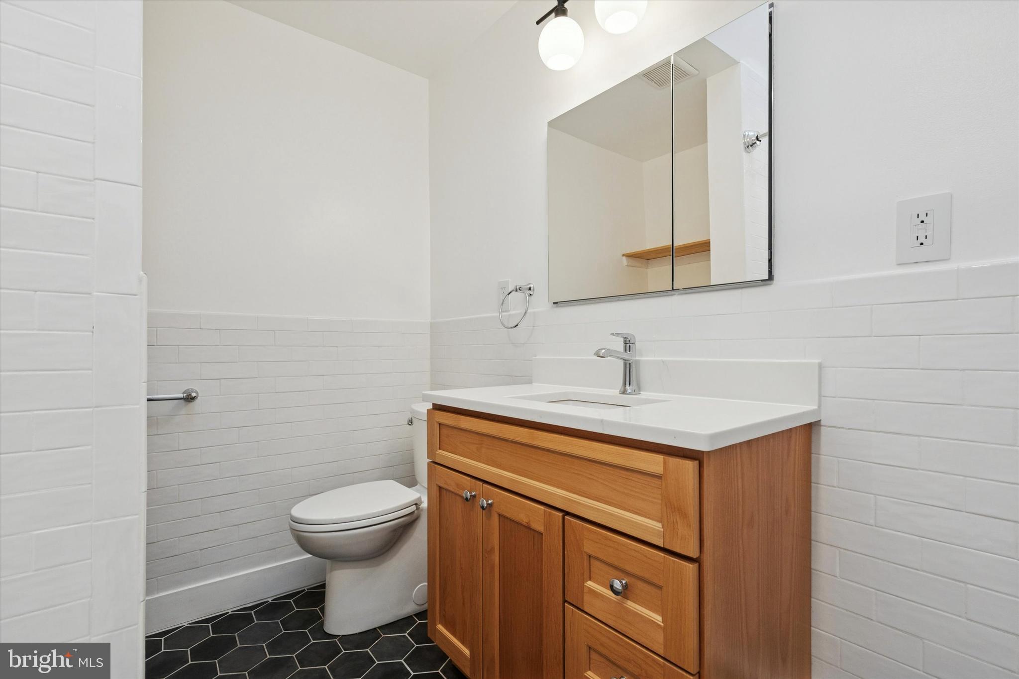 FAIRMOUNT - Residential