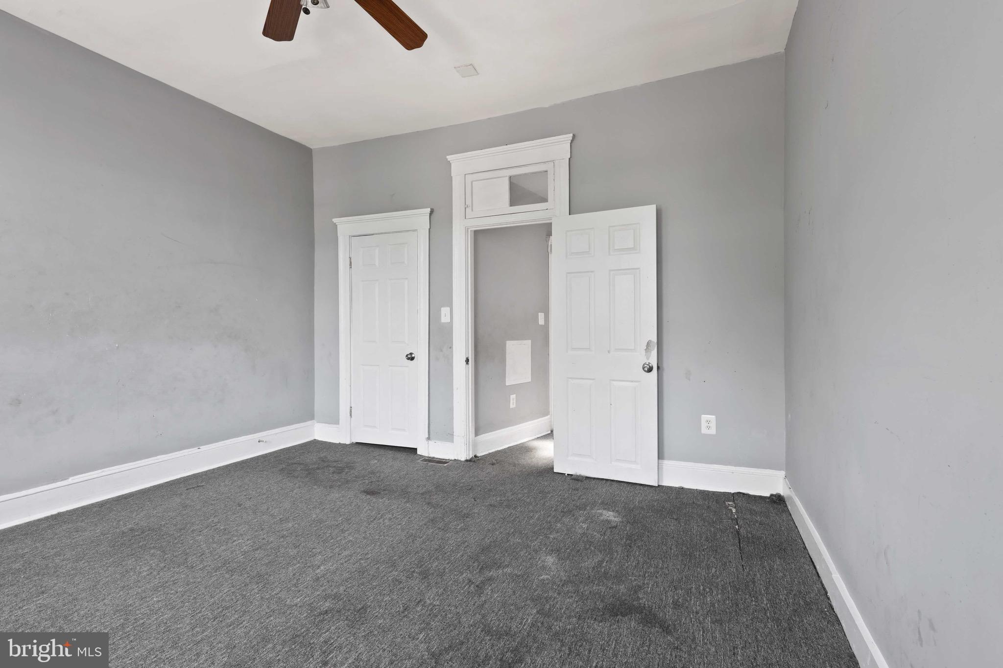 ROSEMONT - Residential Lease