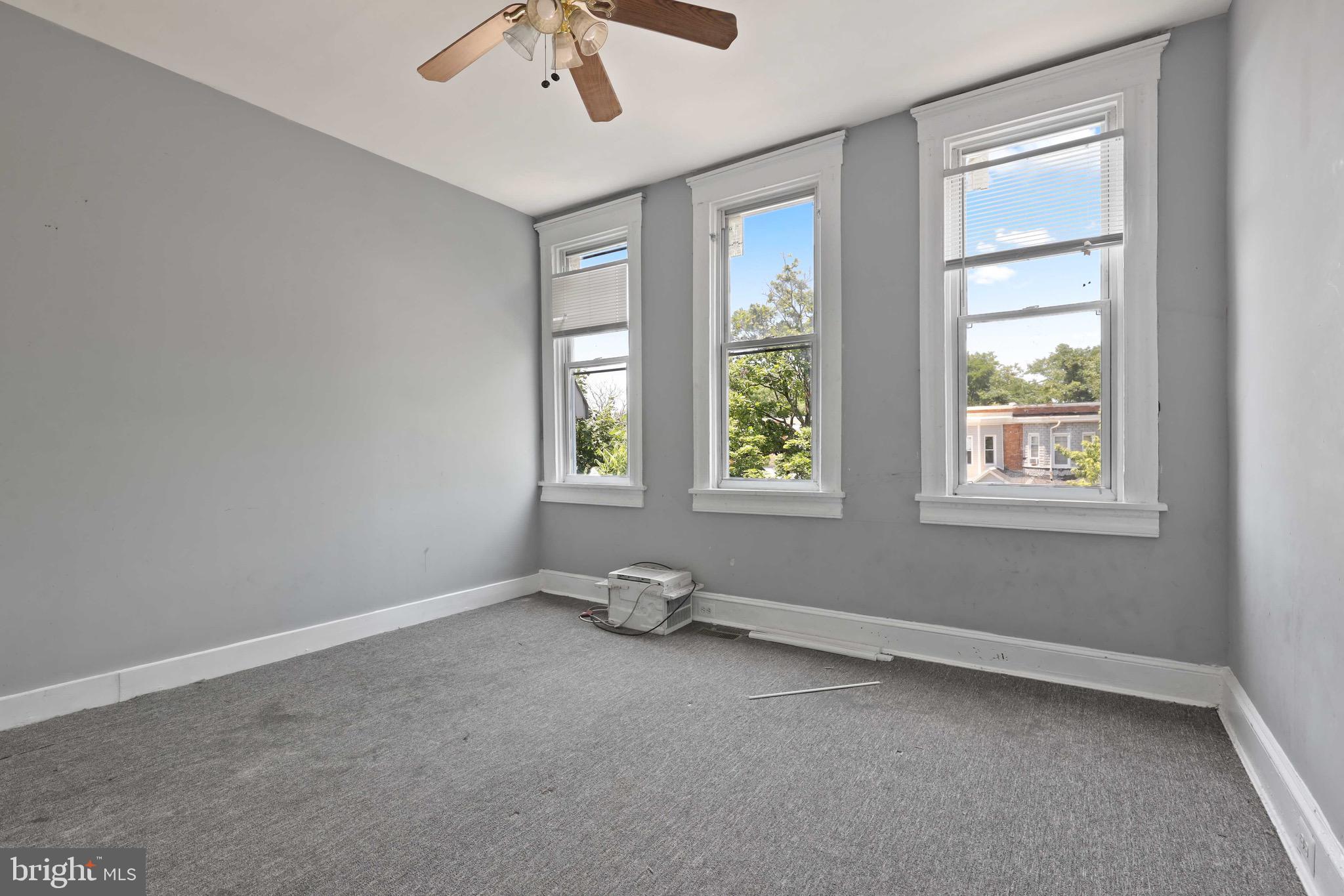 ROSEMONT - Residential Lease