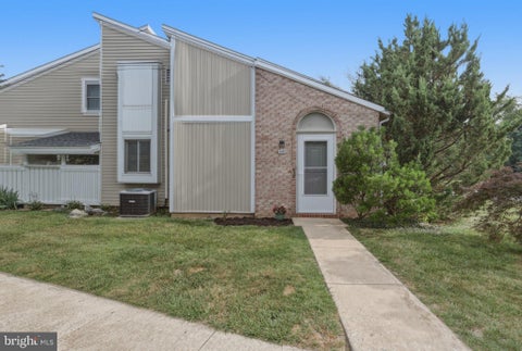 Townhouse For Sale - 1508 Kensington Drive<br/> HAGERSTOWN, MD 21742
