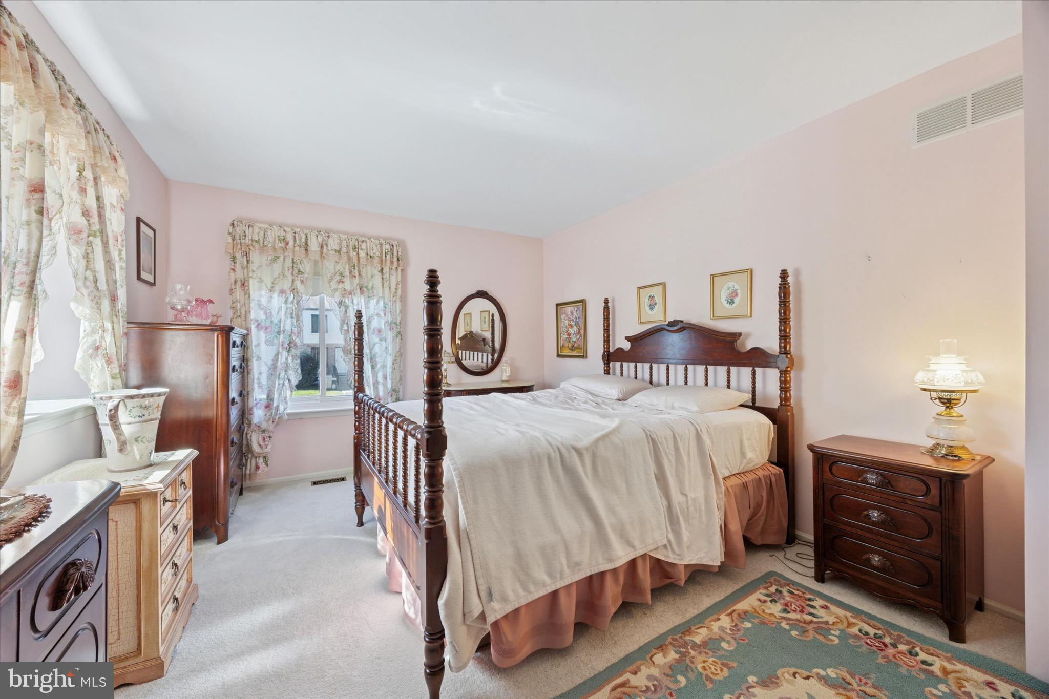 HILLTOP SUMMIT - Residential