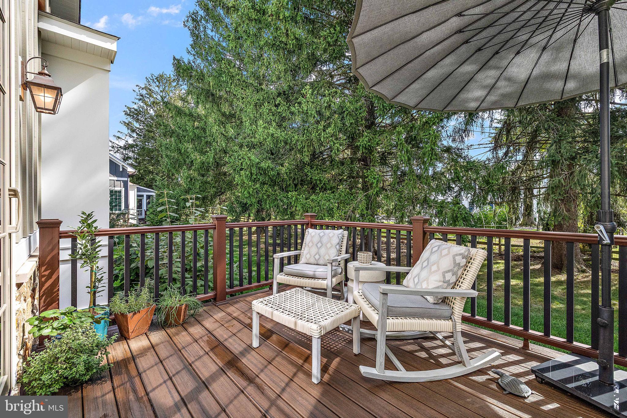 COLUMBIA PLACE - Residential