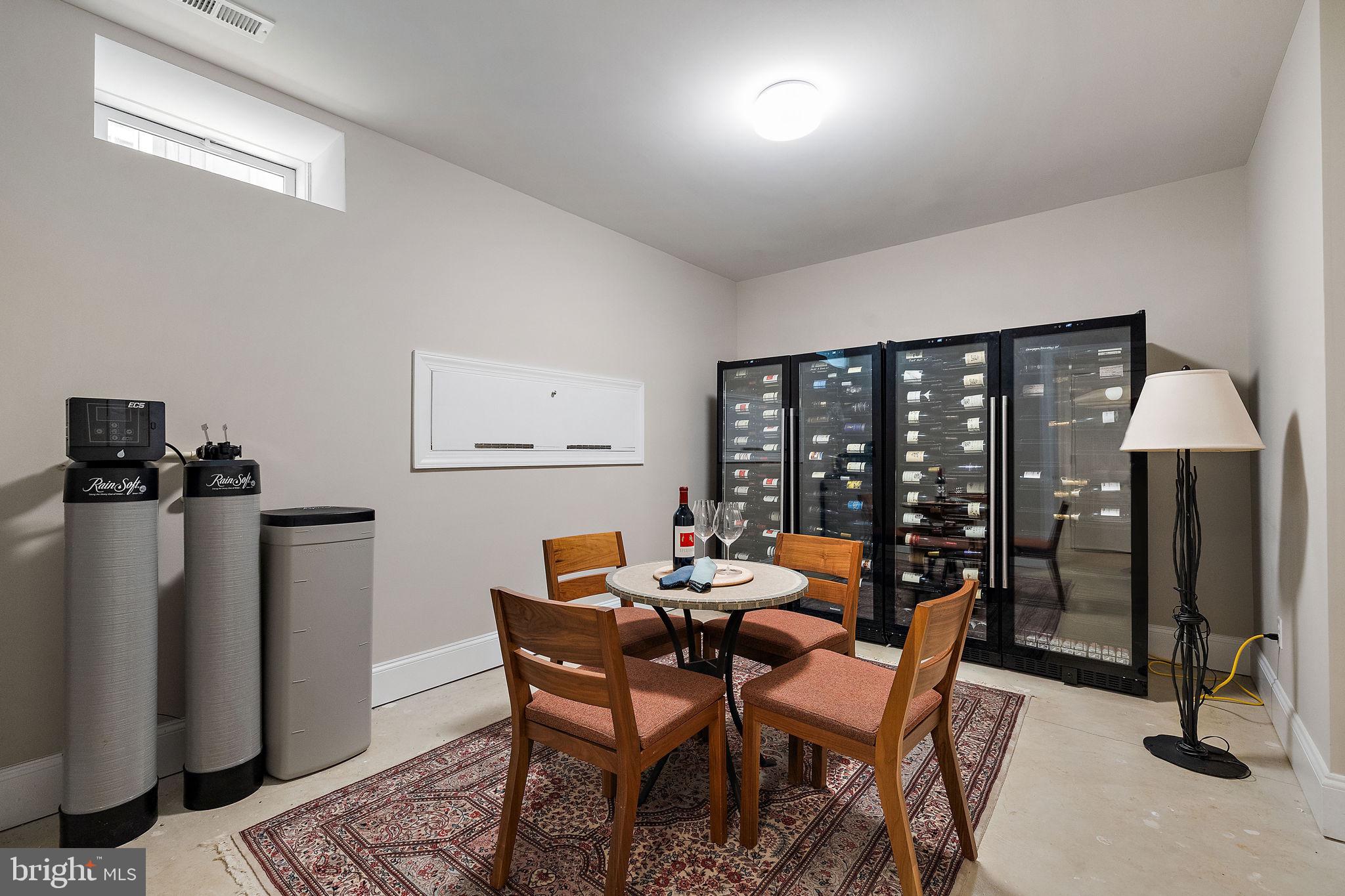 COLUMBIA PLACE - Residential