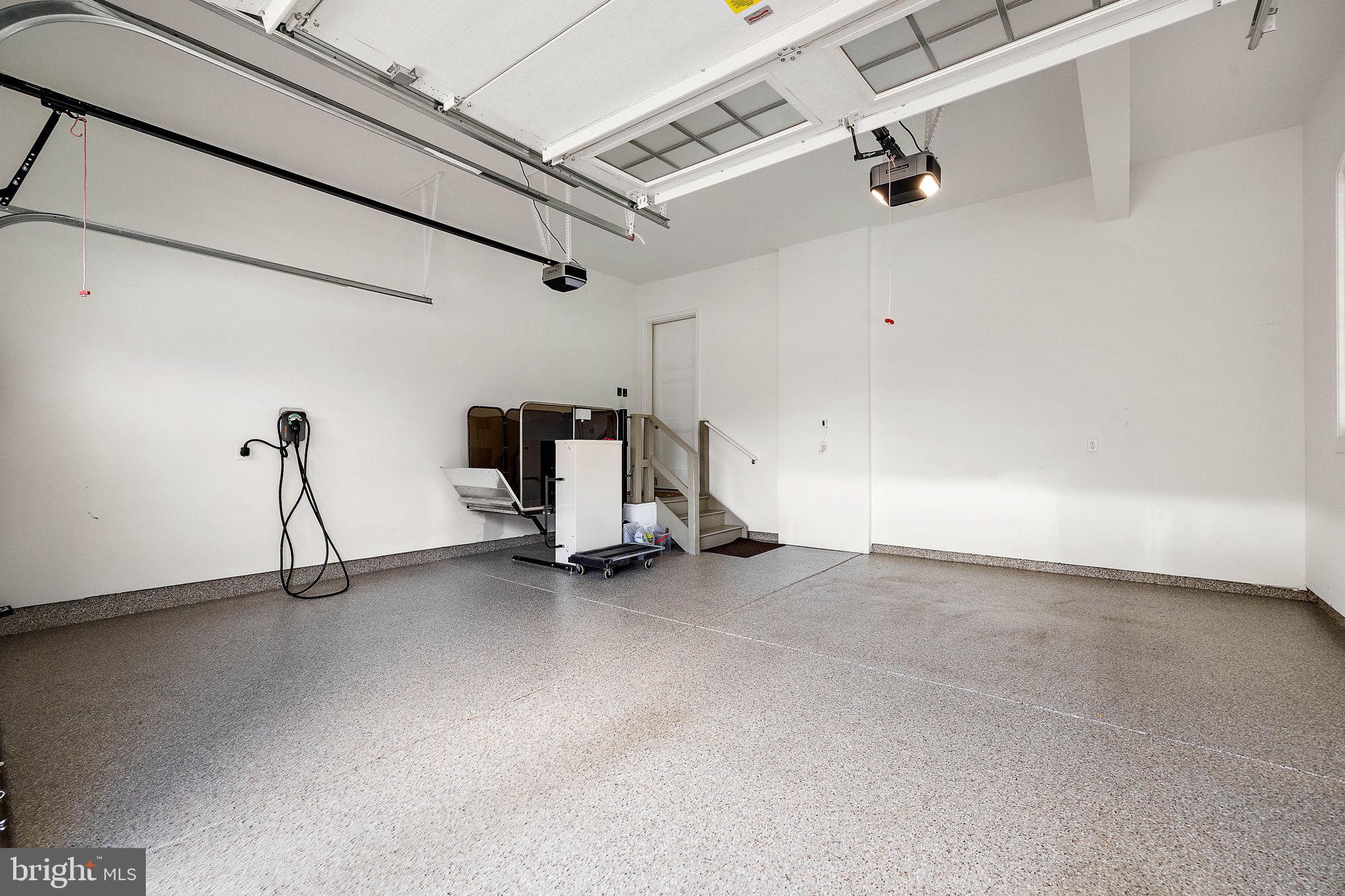 COLUMBIA PLACE - Residential