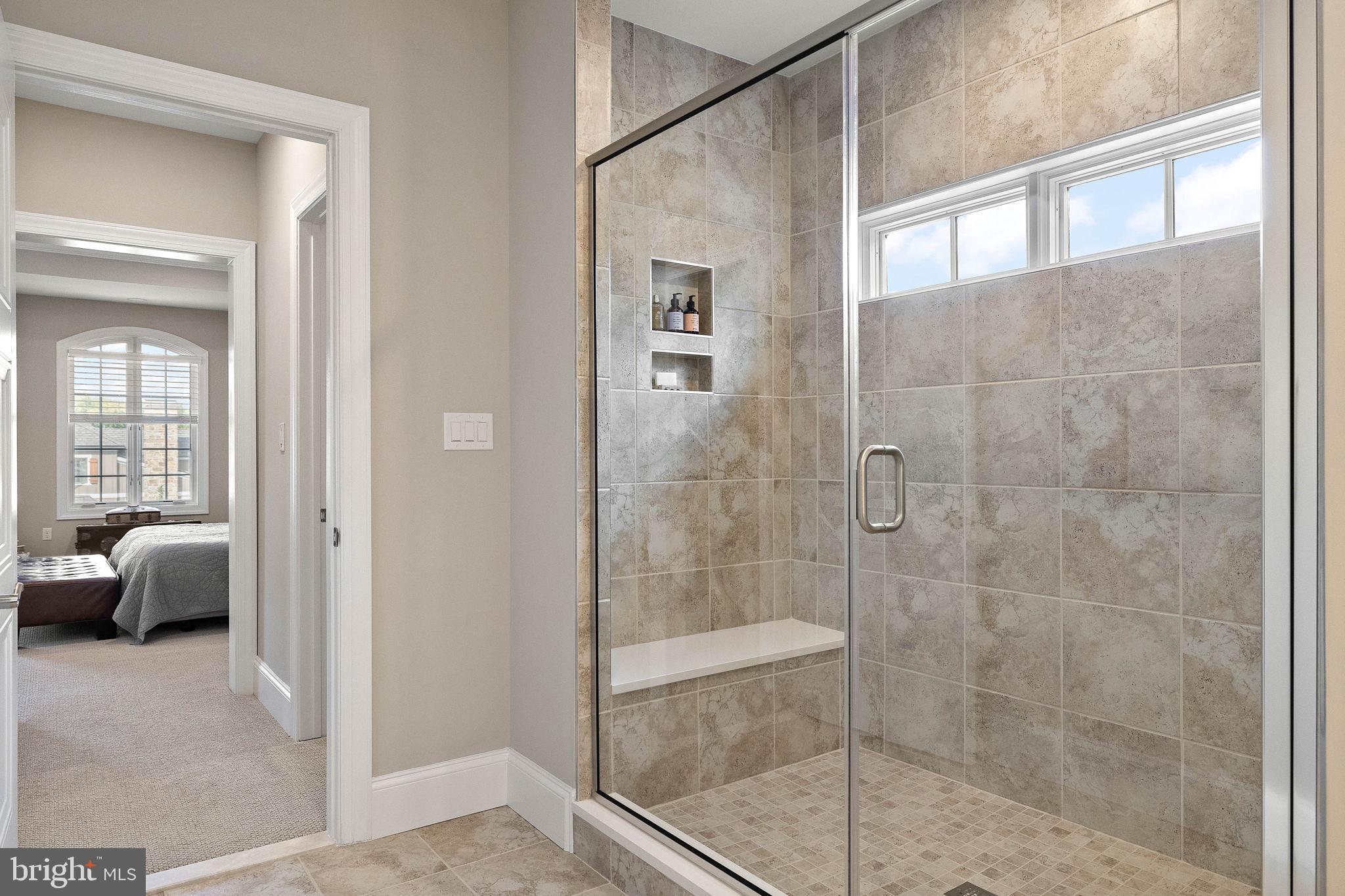 COLUMBIA PLACE - Residential