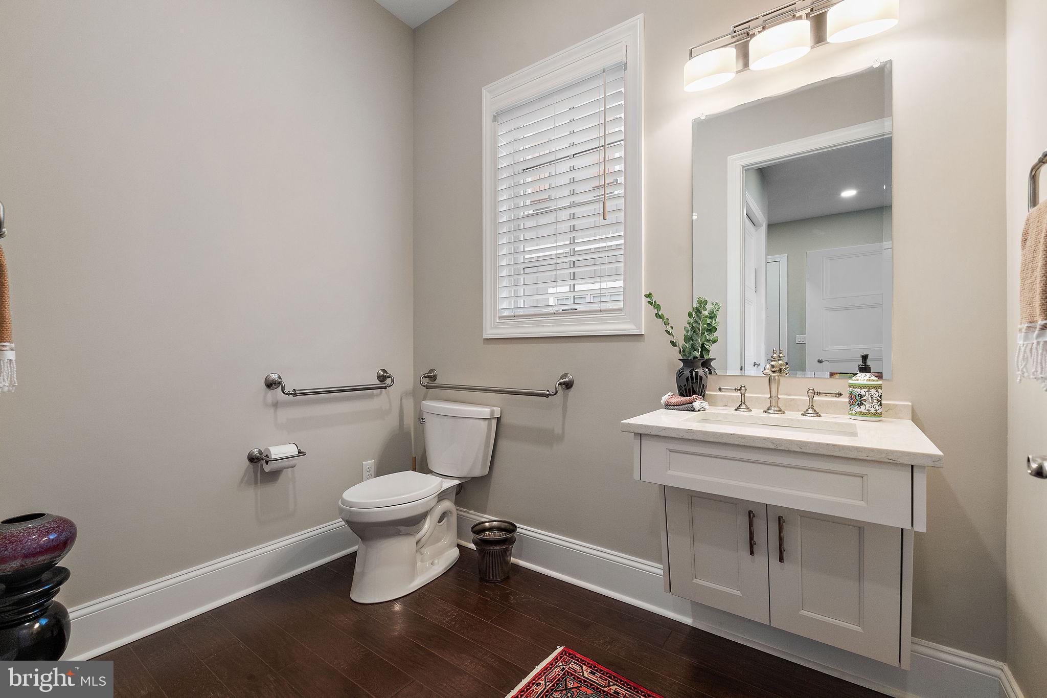 COLUMBIA PLACE - Residential