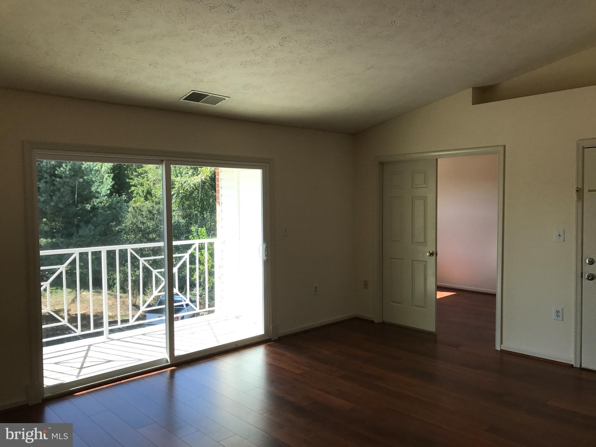 RIVERSIDE - Residential