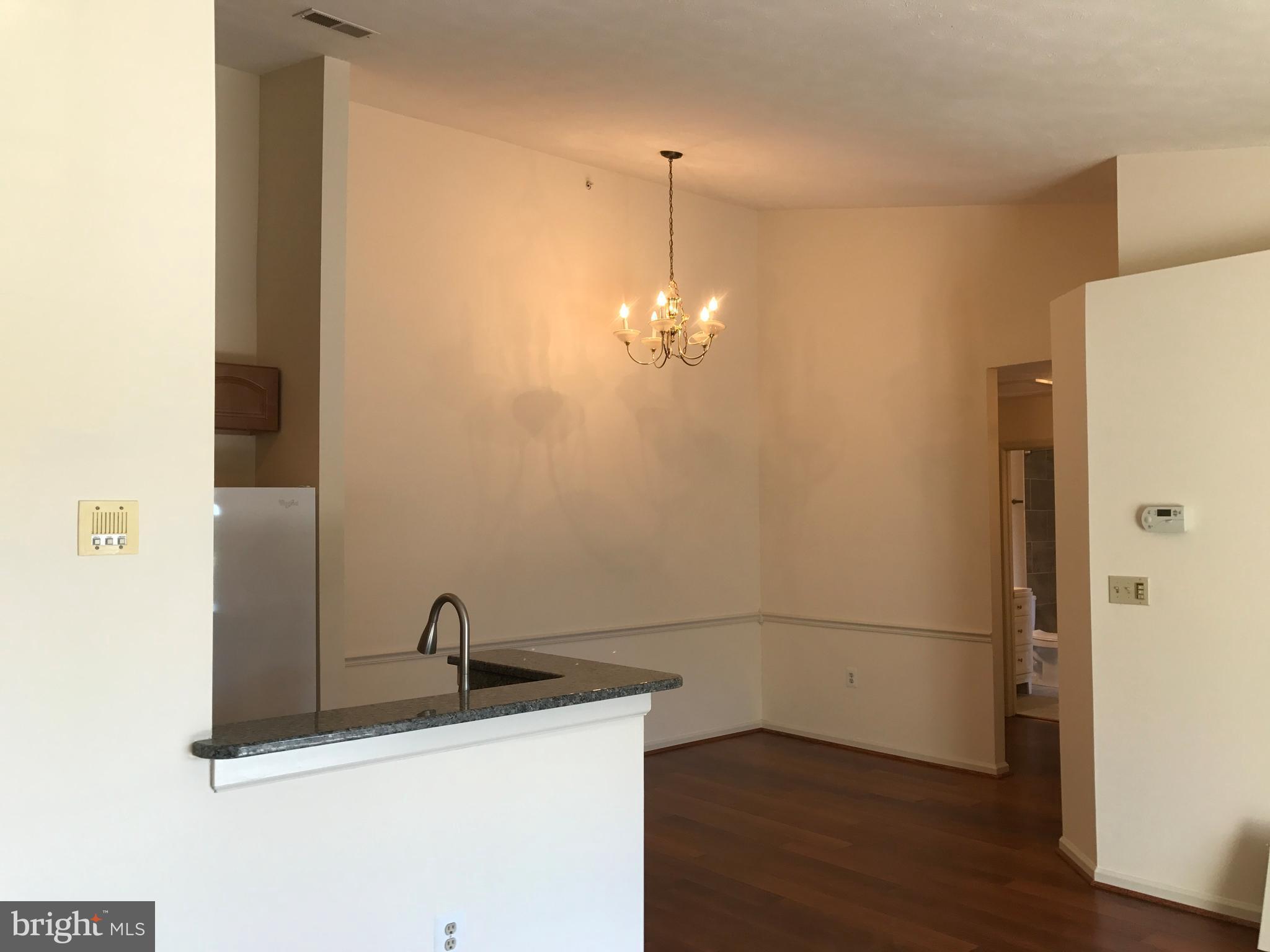 RIVERSIDE - Residential