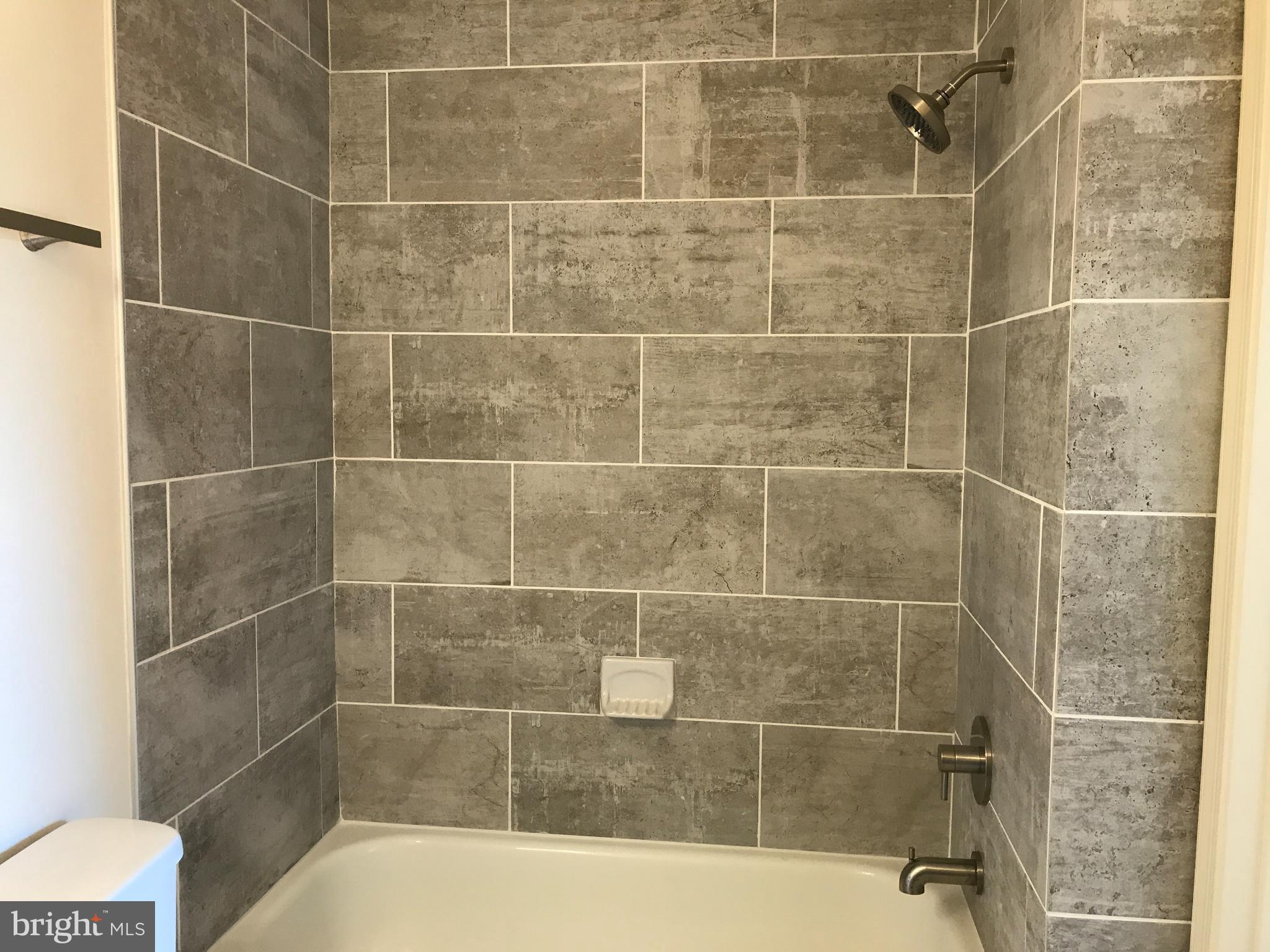 RIVERSIDE - Residential