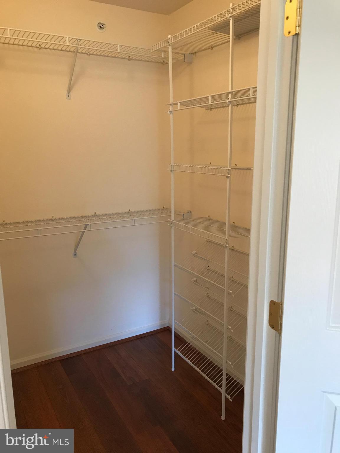 RIVERSIDE - Residential