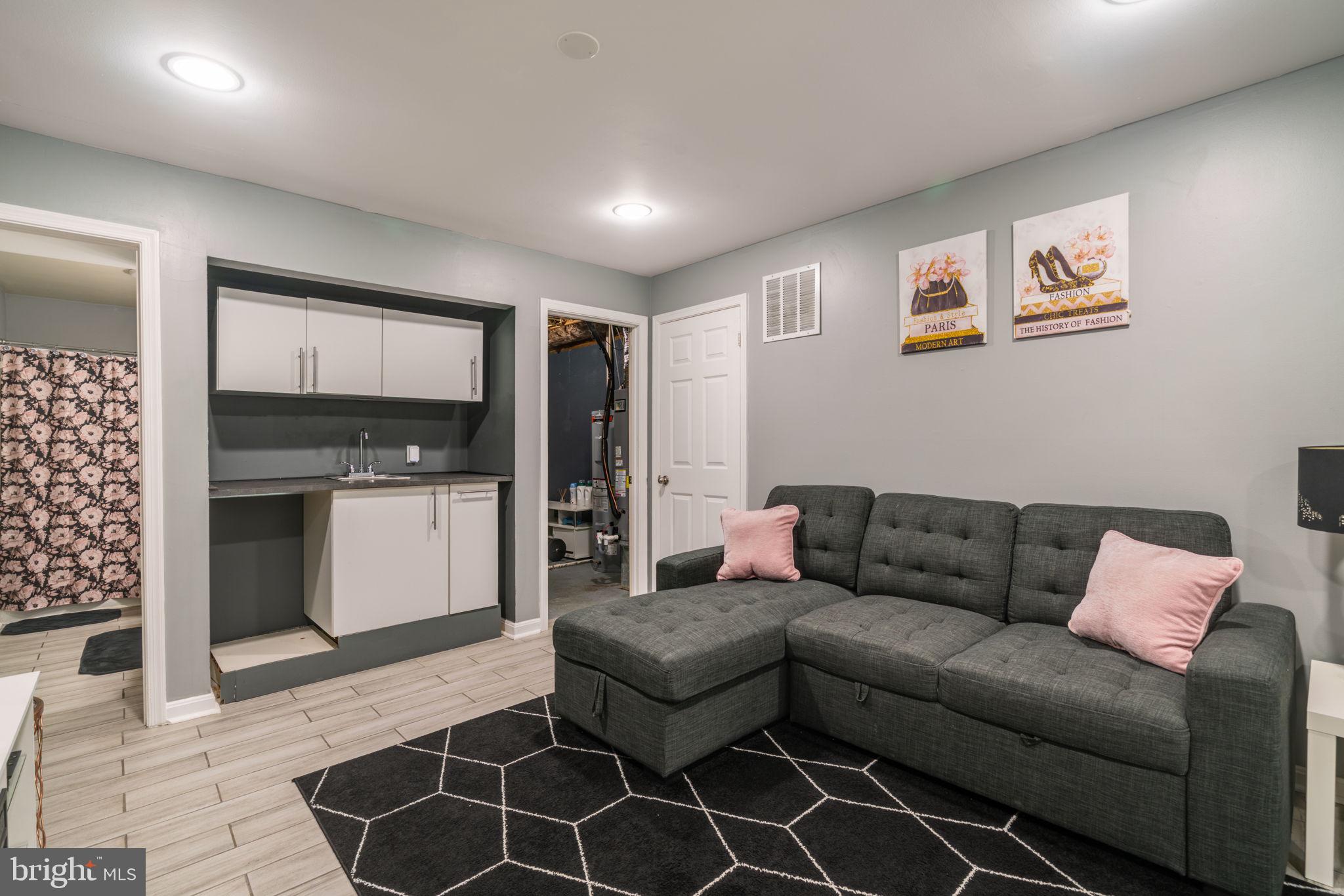 15390 GUNSMITH TERRACE