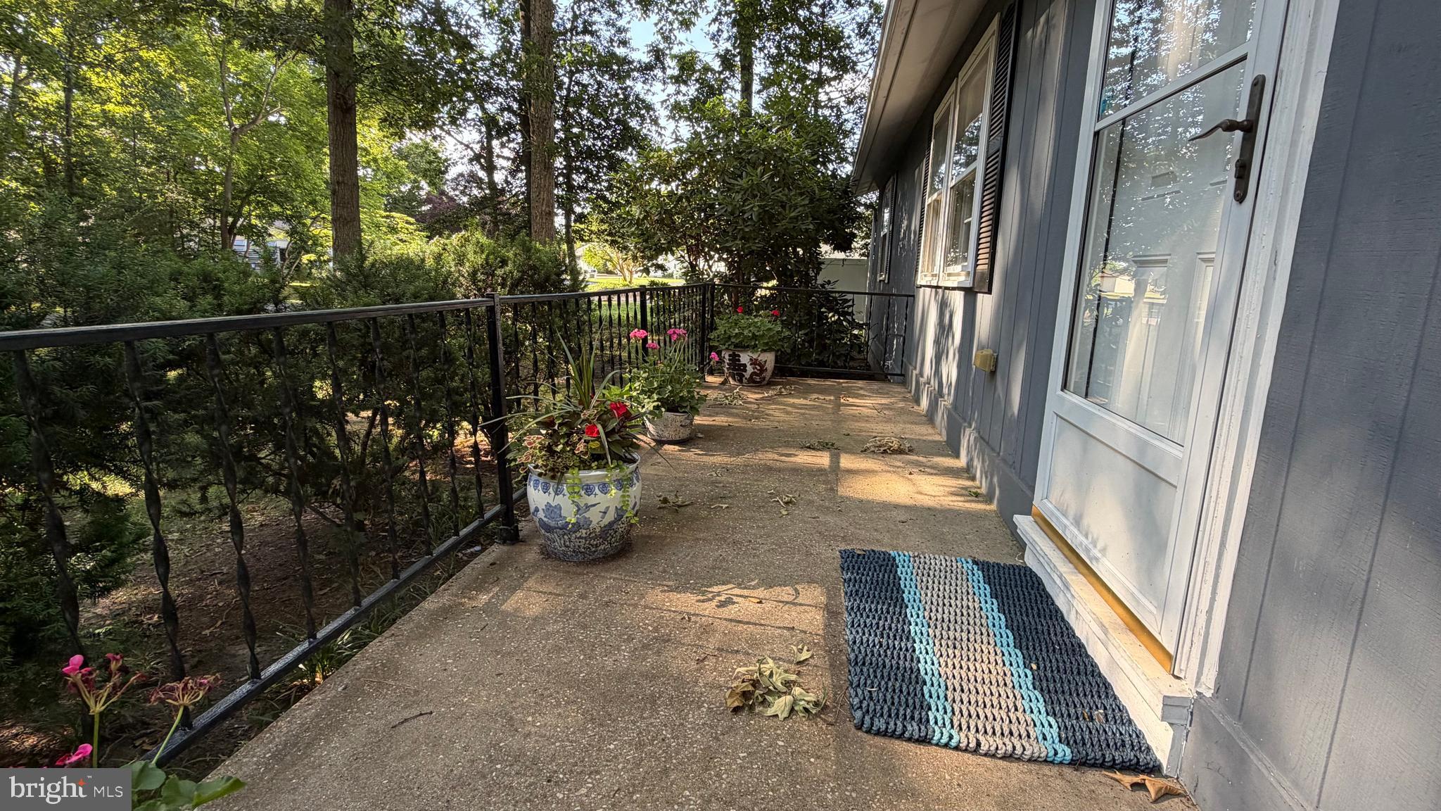 139 STRAWBERRY WAY
