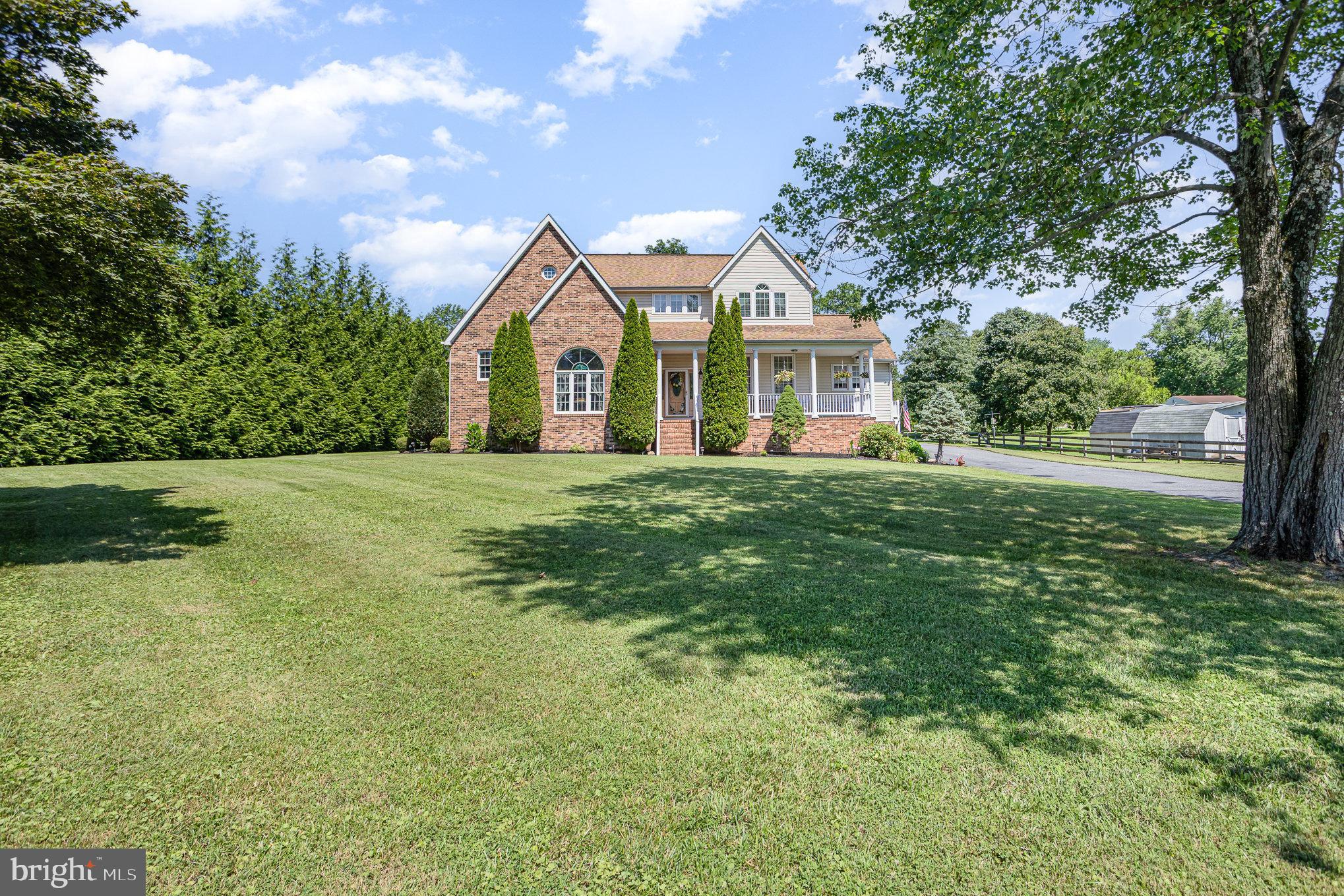 DARRYL GARDENS - Residential