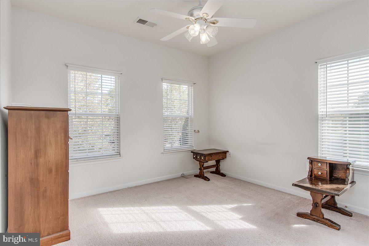 HUNTFIELD - Residential