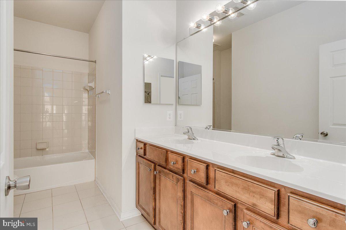 HUNTFIELD - Residential