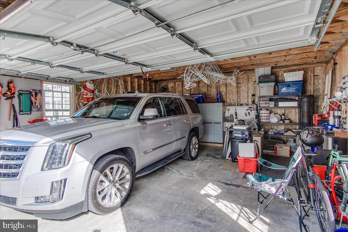 HUNTFIELD - Residential