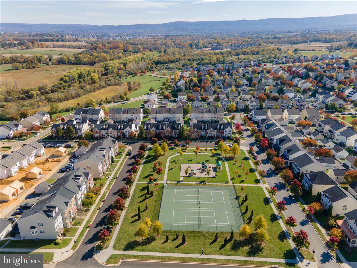 HUNTFIELD - Residential