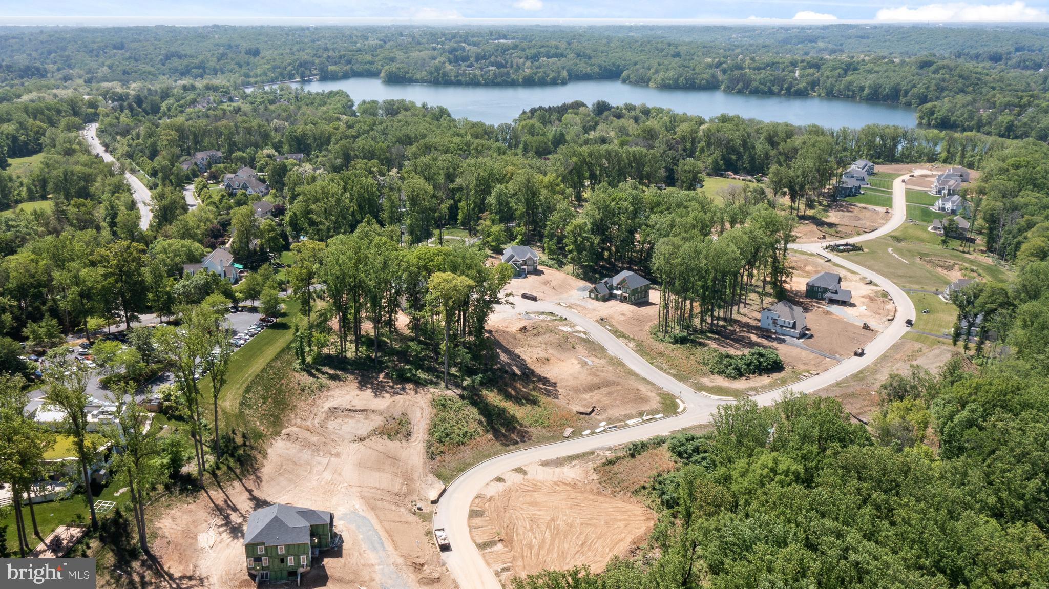 VILLAGE OF FOUR SEASONS - Residential