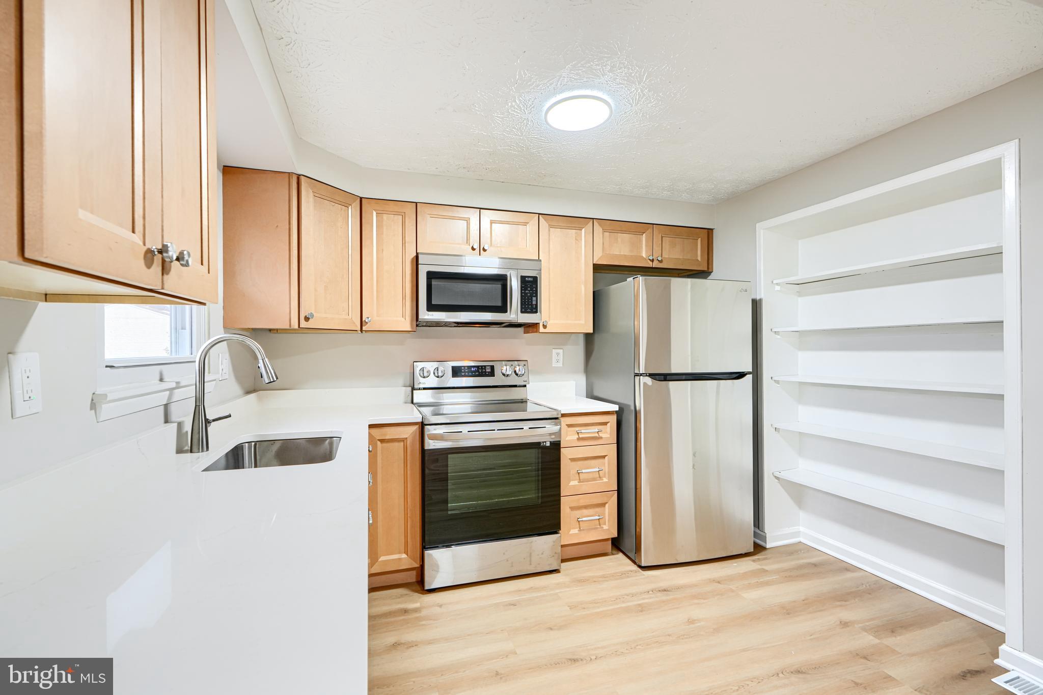 CARROLL CREST - Residential Lease