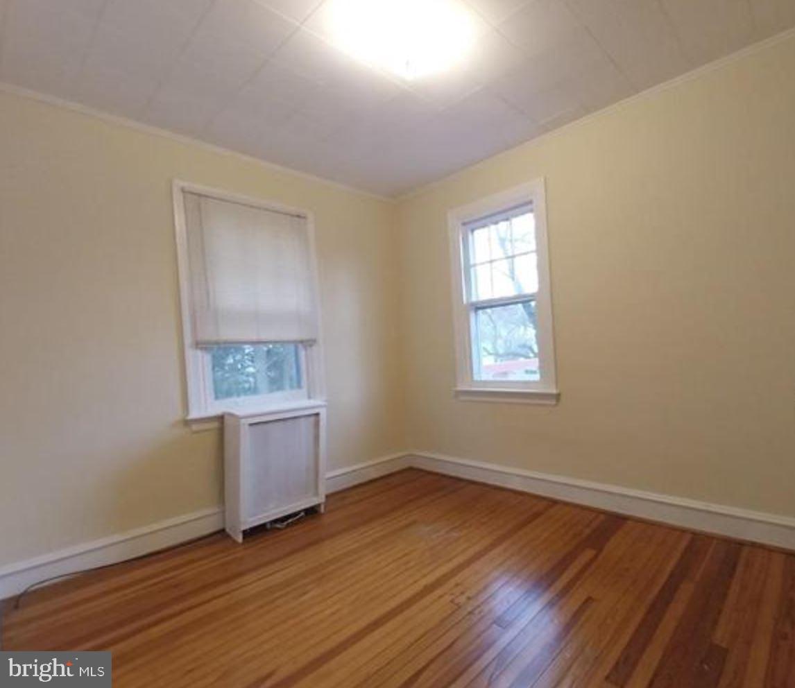 BAEDERWOOD - Residential Lease