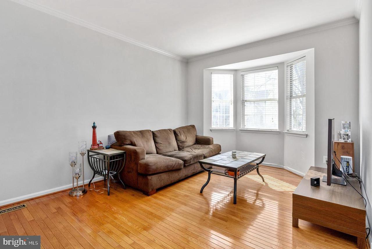 PARK RIDGE - Residential Lease