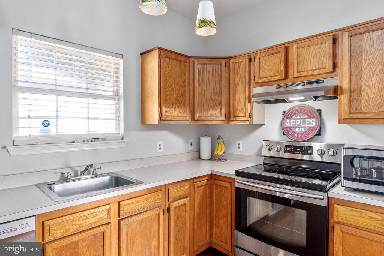 PARK RIDGE - Residential Lease