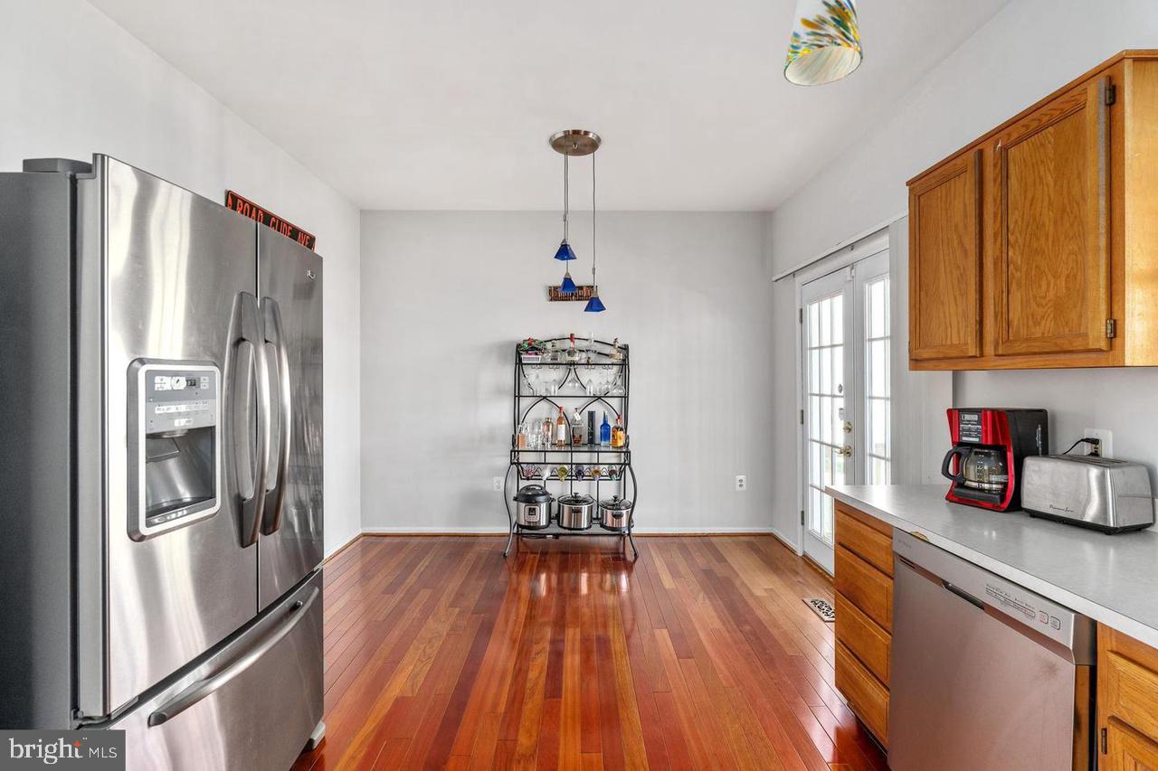 PARK RIDGE - Residential Lease