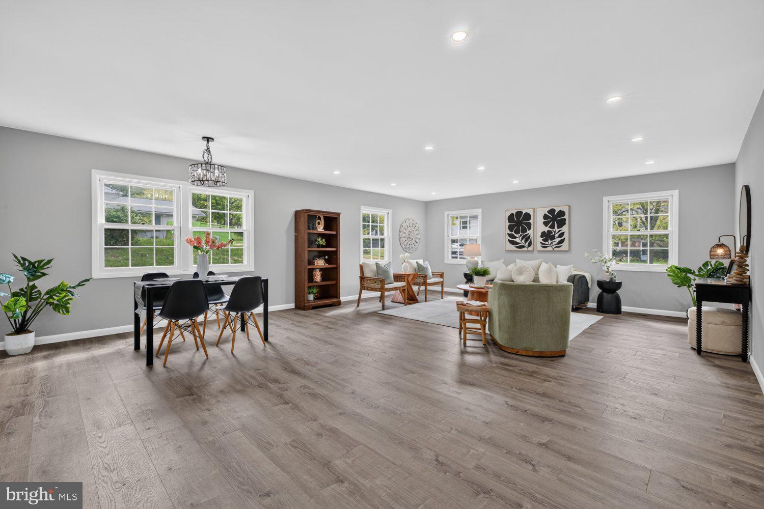509 FOSTER KNOLL DRIVE