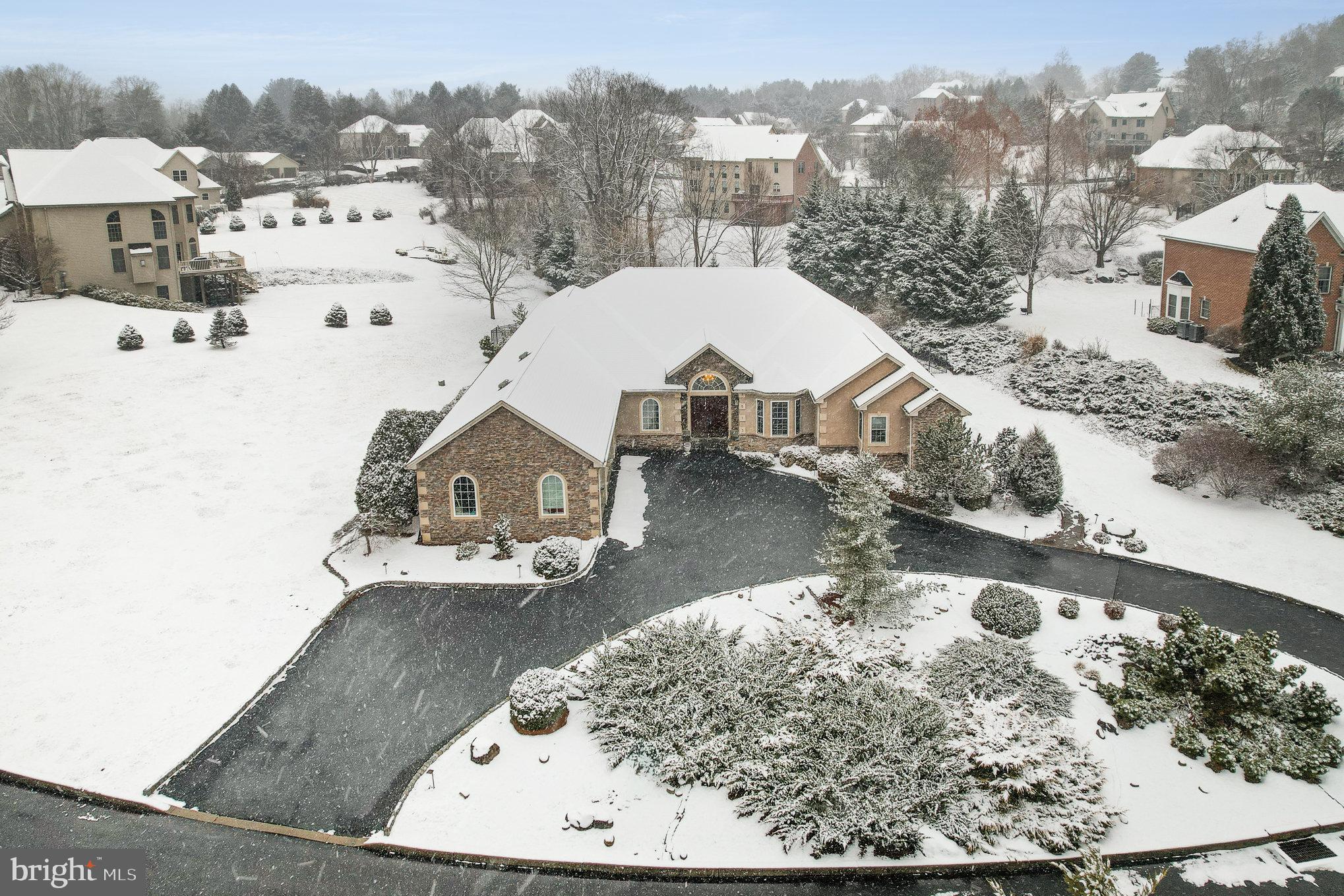 HIGH MEADOW - Residential