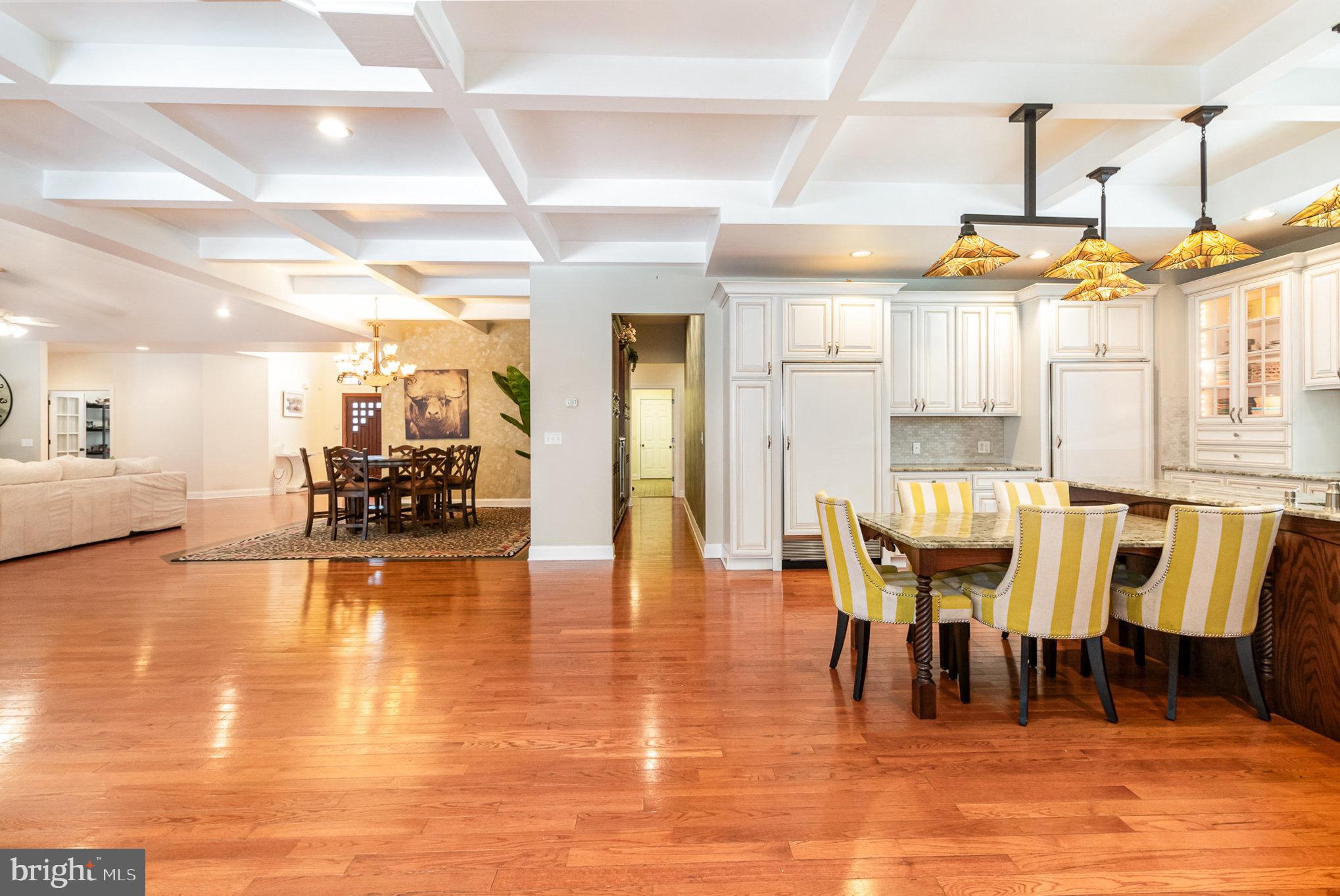 HIGH MEADOW - Residential