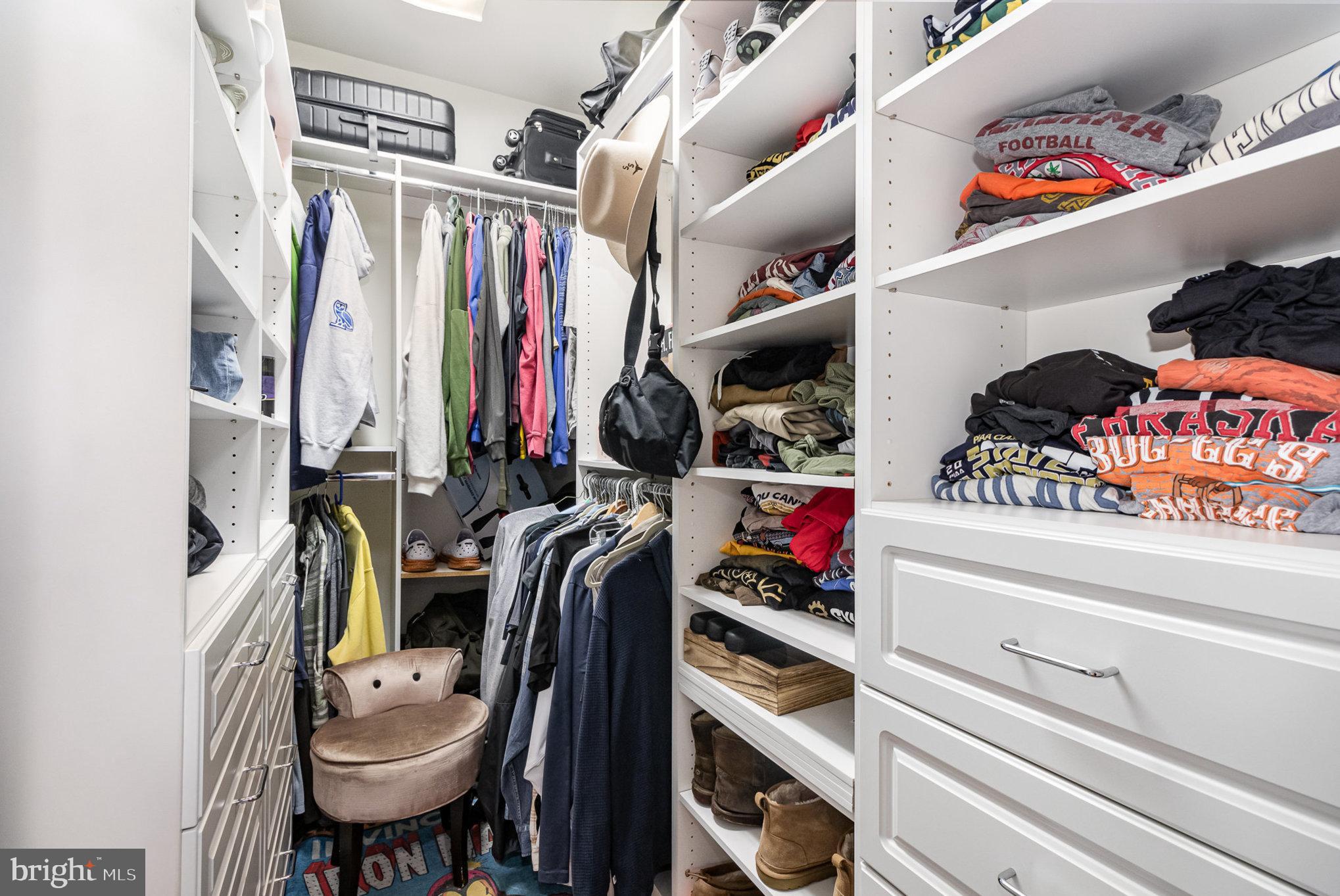 HIGH MEADOW - Residential