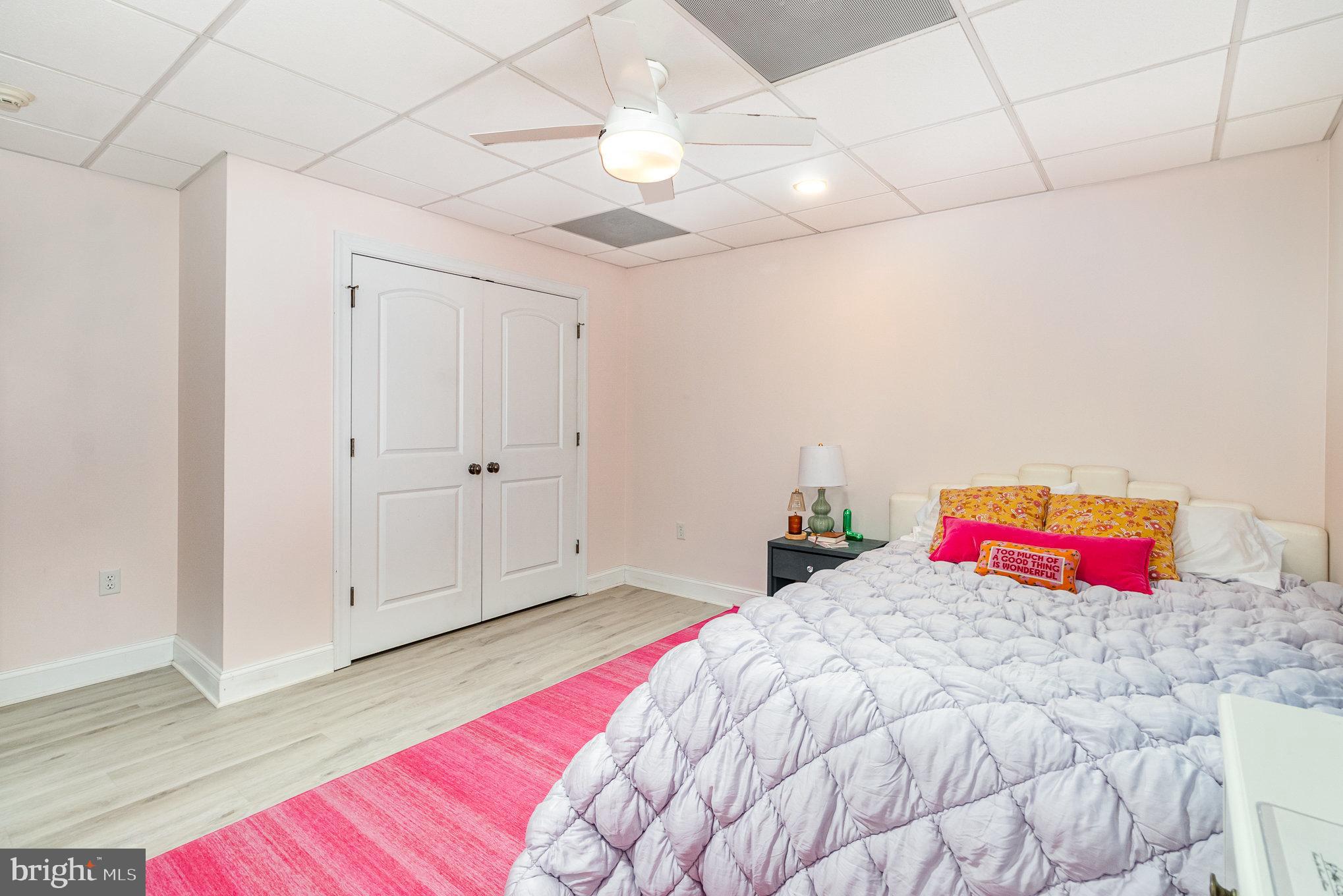 HIGH MEADOW - Residential