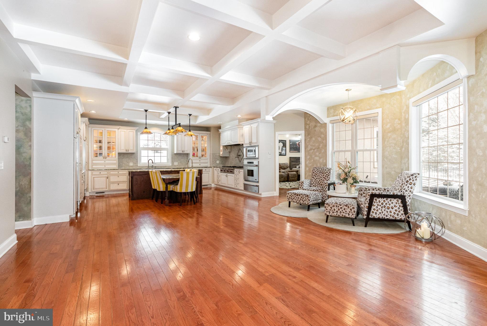 HIGH MEADOW - Residential