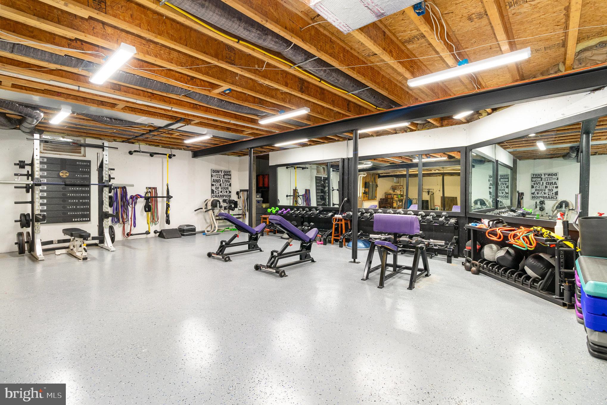 HIGH MEADOW - Residential