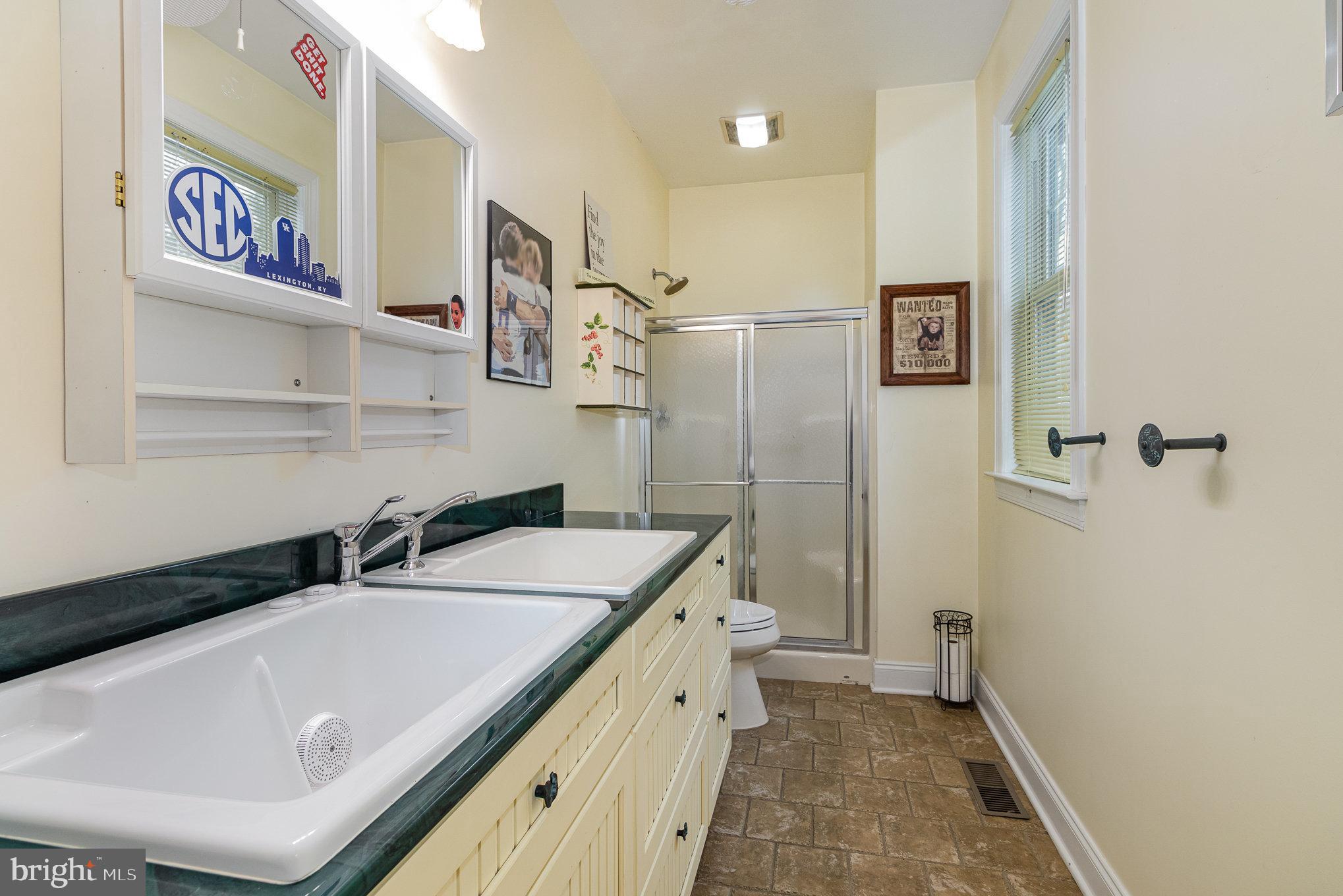 HIGH MEADOW - Residential