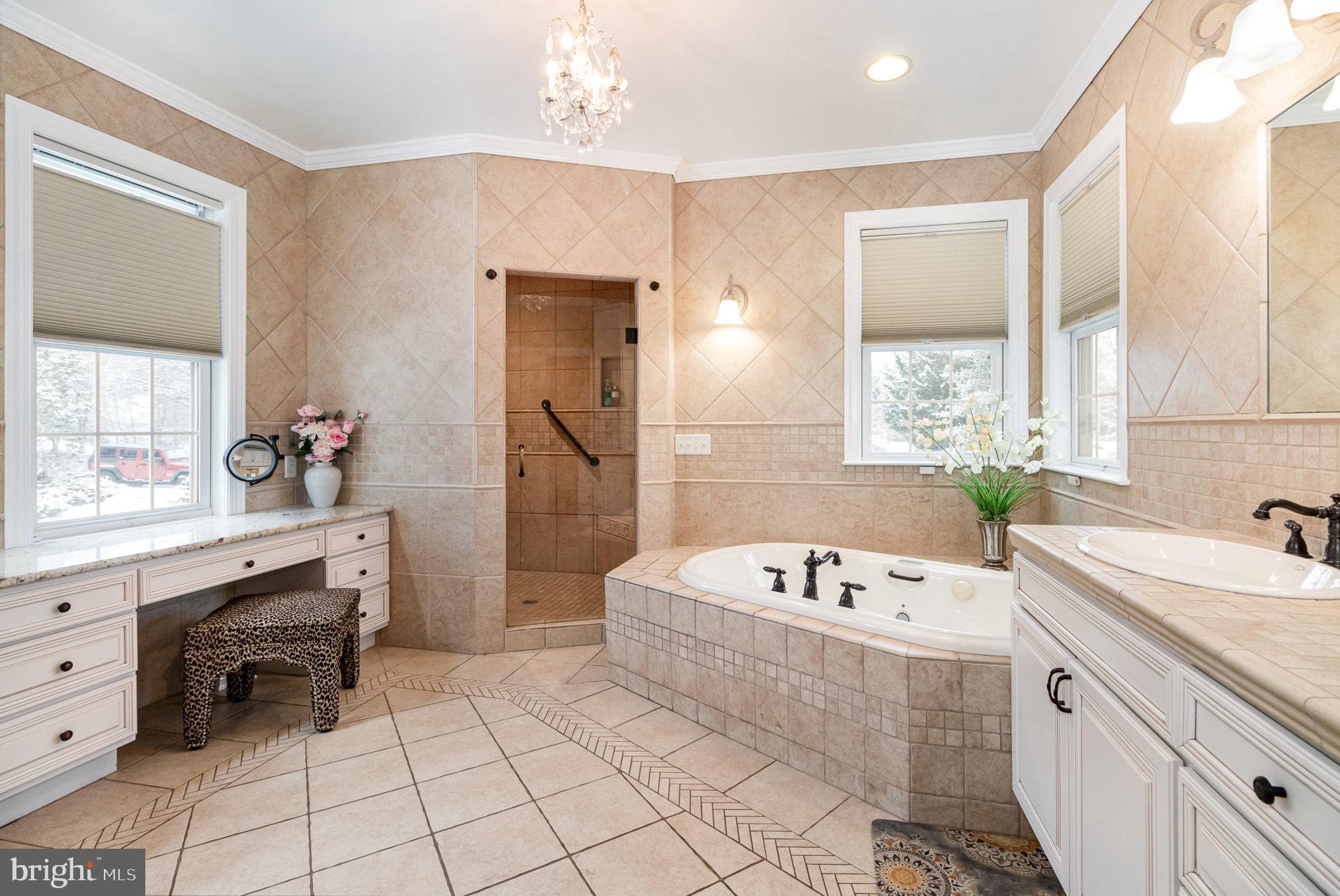 HIGH MEADOW - Residential