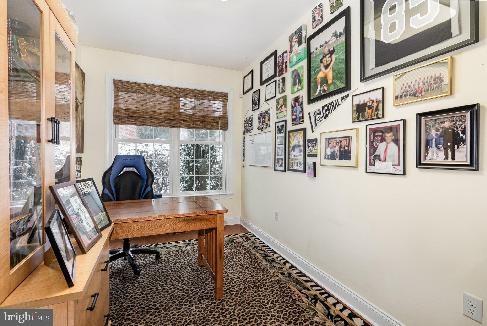 HIGH MEADOW - Residential