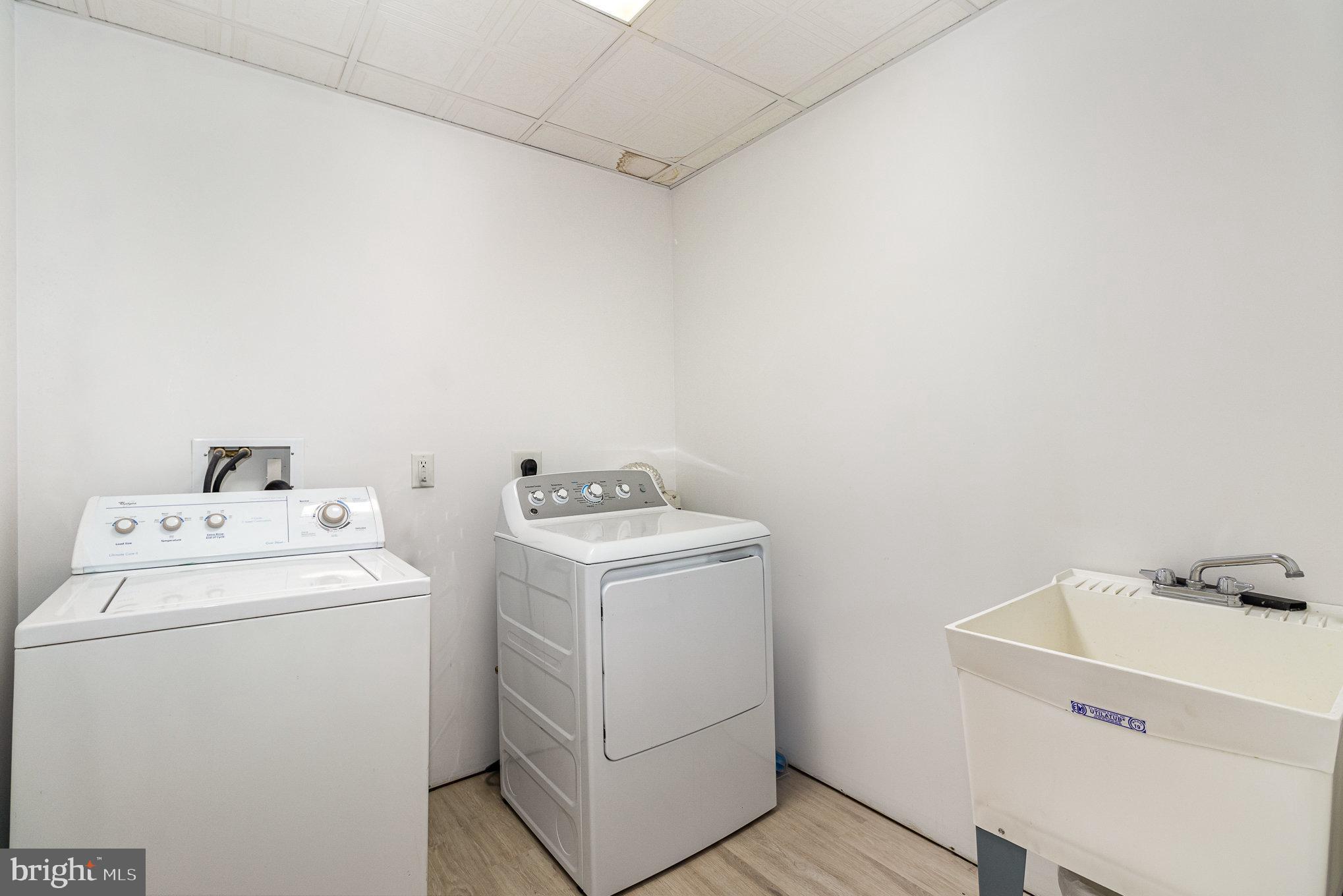 HIGH MEADOW - Residential