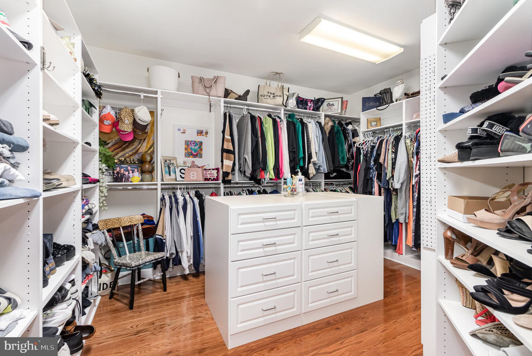 HIGH MEADOW - Residential