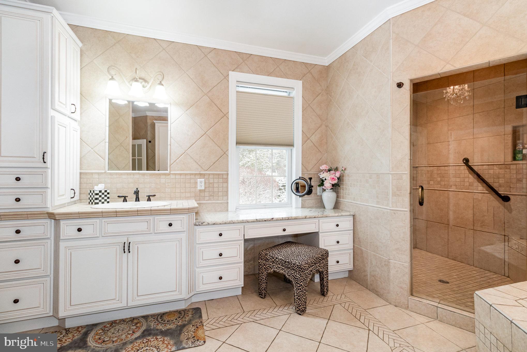 HIGH MEADOW - Residential