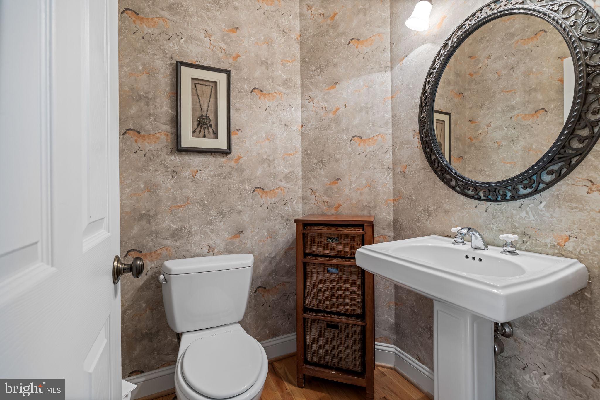 CLIVEDEN REACH - Residential