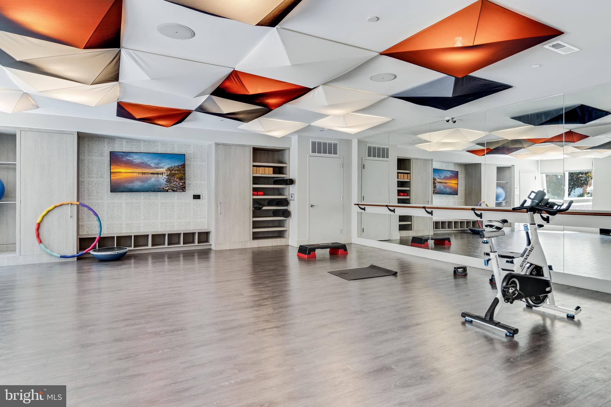 NATIONAL HARBOR - Residential Lease