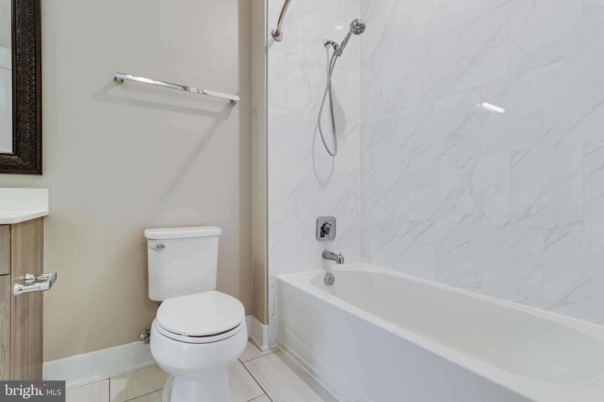 NATIONAL HARBOR - Residential Lease