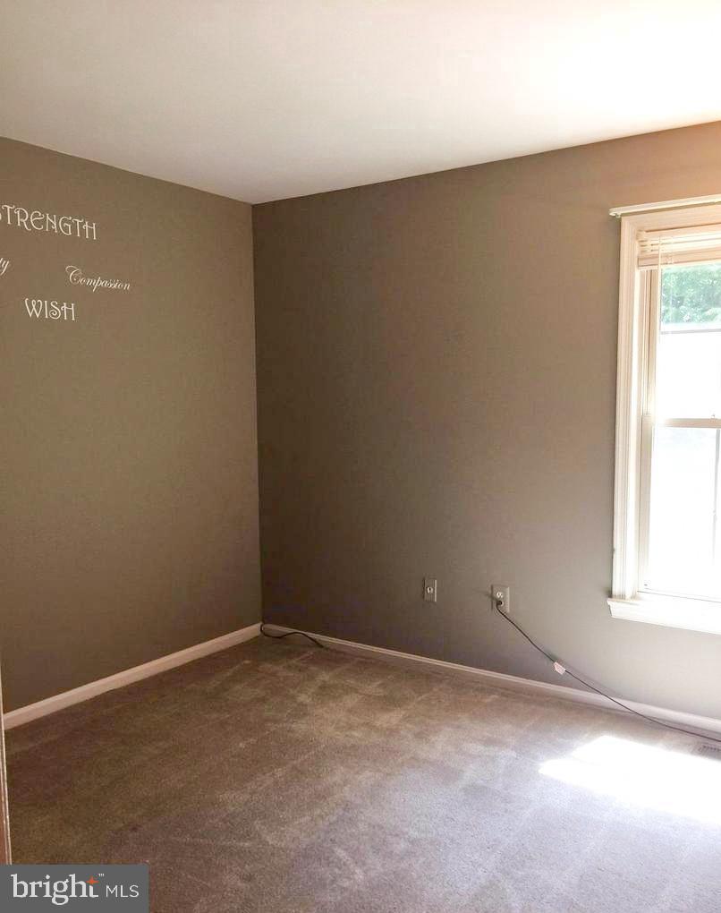 WOODLAND HILLS - Residential Lease