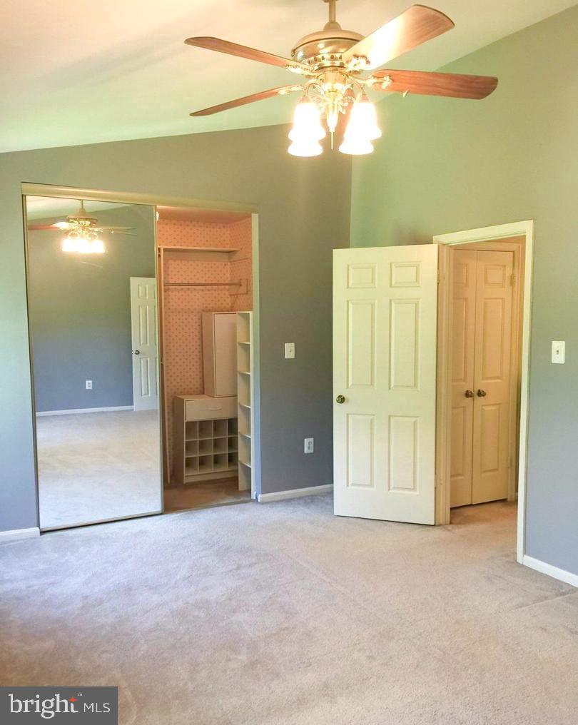 WOODLAND HILLS - Residential Lease