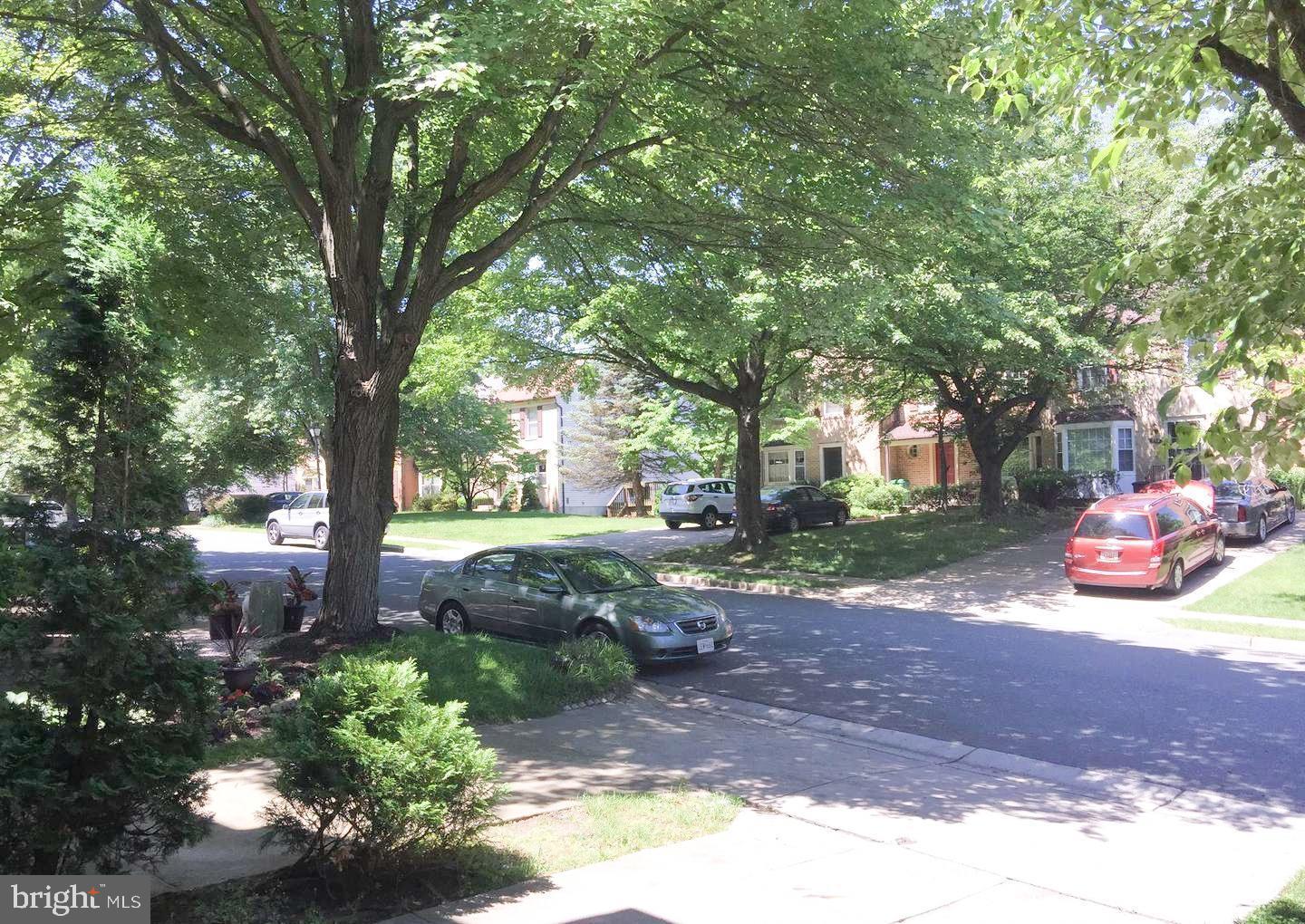 WOODLAND HILLS - Residential Lease